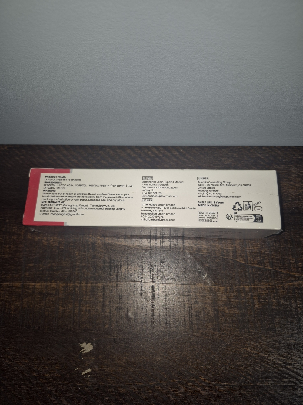 SP-10 Probiotic Toothpaste - Red/White - Picture 2 of 4